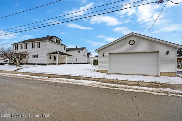 $290,000 | 1295 Reynolds Avenue, Taylor, PA 18504