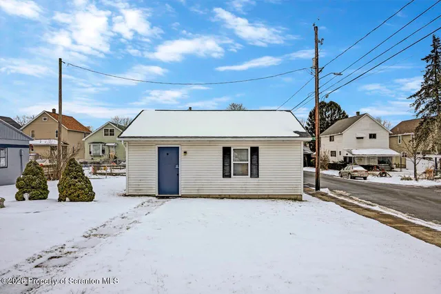 $290,000 | 1295 Reynolds Avenue, Taylor, PA 18504