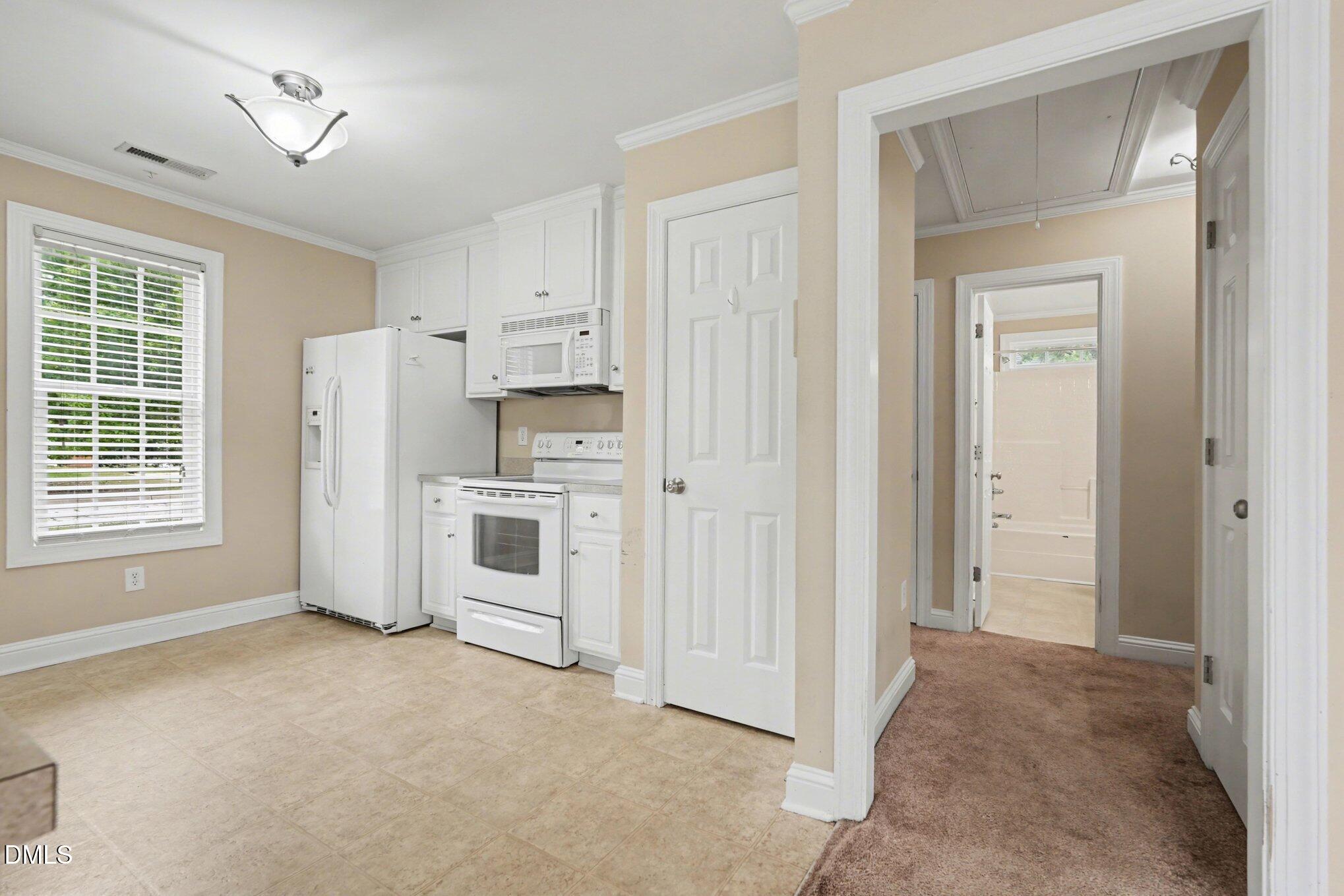 4116 Huntsmoor Lane Wilson, NC 27896 - Photo 12 of 37 010_file_1655