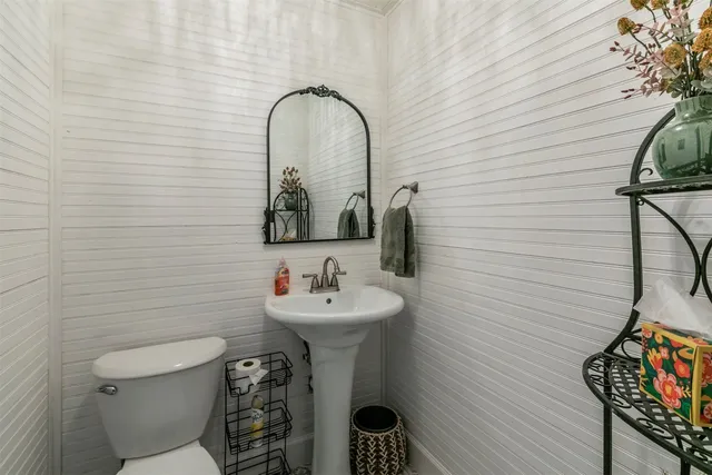 $770,000 | 3200 County Road 320, Granger, TX 76530