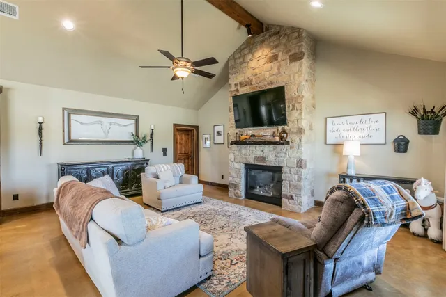 $770,000 | 3200 County Road 320, Granger, TX 76530