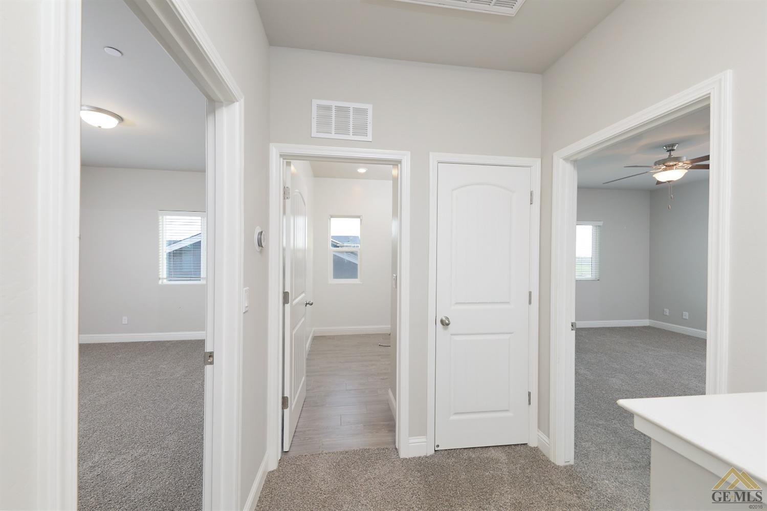 Undisclosed Address Shafter, CA 93263 - Photo 16 of 36