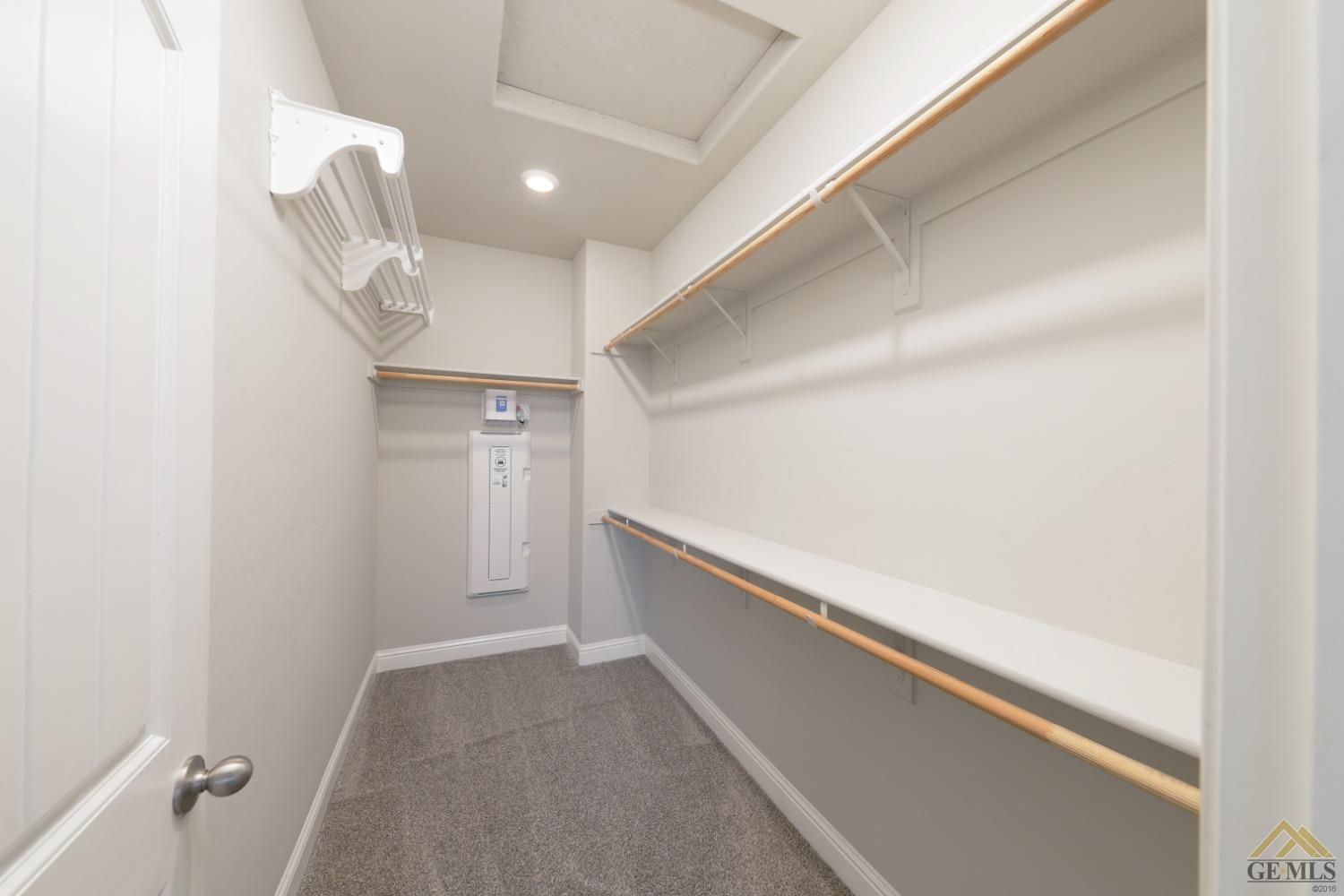 Undisclosed Address Shafter, CA 93263 - Photo 20 of 36