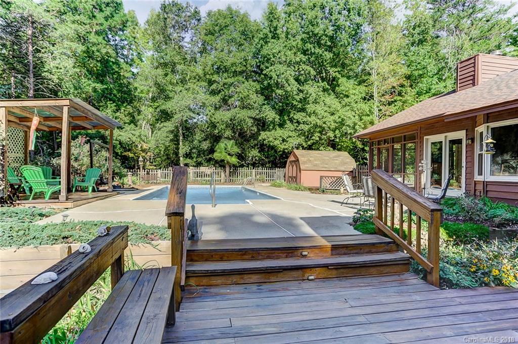 17618 McKee Road Charlotte, NC 28278 - Photo 22 of 24 Gallery Image 22