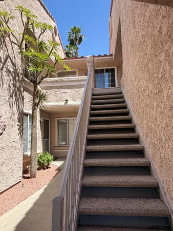 $2,100 | 505 South Farrell Drive, Unit R112, Palm Springs, CA 92264