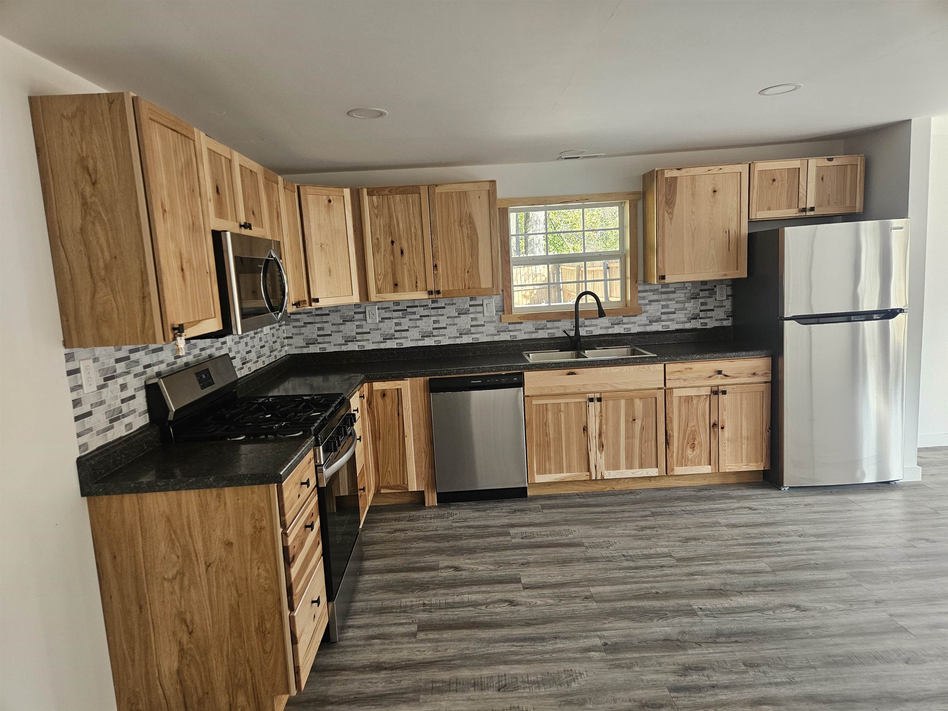 8057 Springwood Lake Road Harrison, MI 48625 - Photo 2 of 30 Gallery Image 2