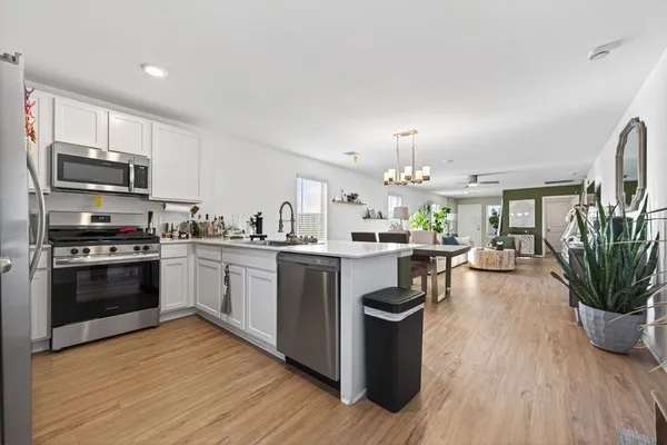 $245,000 | 2450 Ridge Oak Drive, Conroe, TX 77301