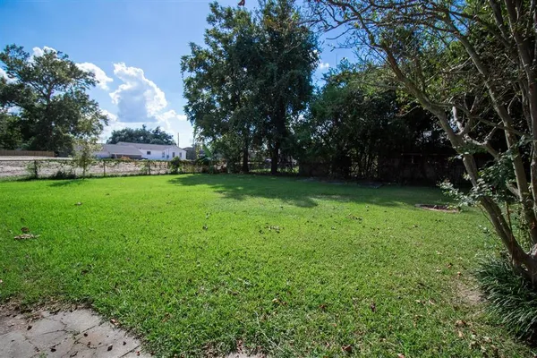 $164,900 | 3708 Auburn Street, Lake Charles, LA 70607