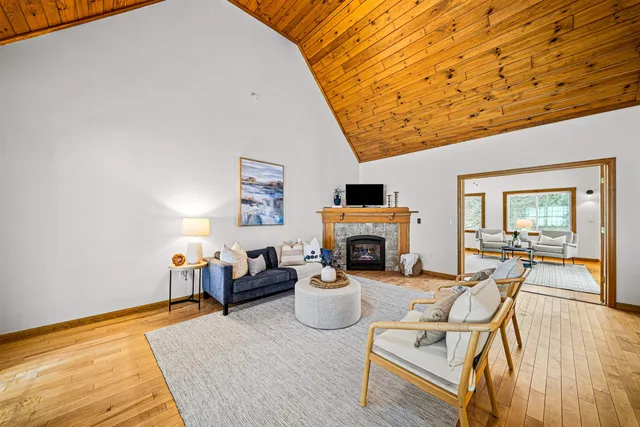 $995,000 | 43 Lower Waldron Road, Meredith, NH 03253