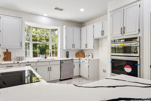 $530,000 | 2023 Flint Oak, San Antonio, TX 78216