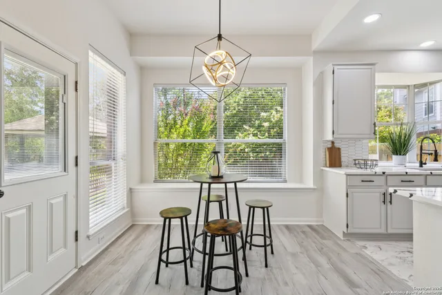 $530,000 | 2023 Flint Oak, San Antonio, TX 78216