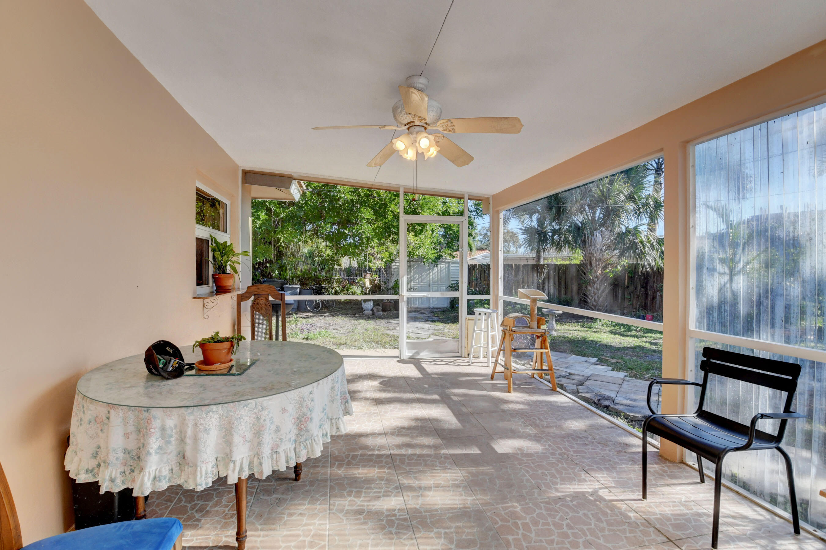 250 Northeast 27th Court Boca Raton, FL 33431 - Photo 34 of 44 34_dsc_7417_18_19_20_21