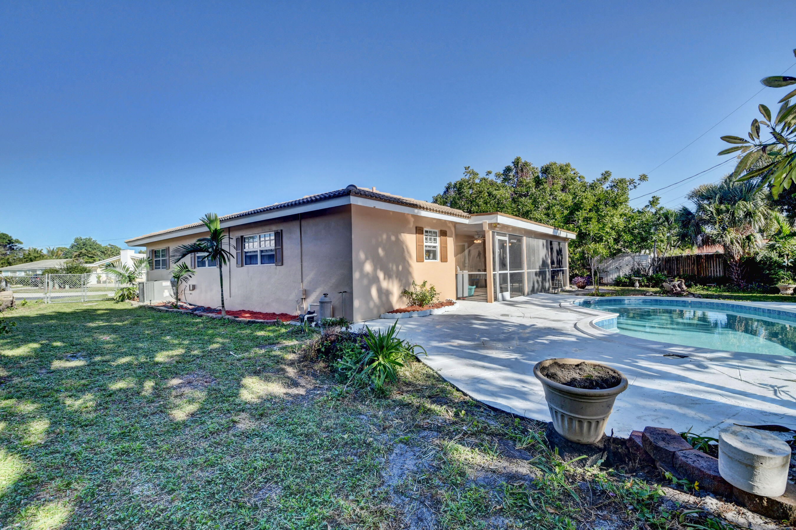 250 Northeast 27th Court Boca Raton, FL 33431 - Photo 39 of 44 44_dsc_7472_3_4_5_6