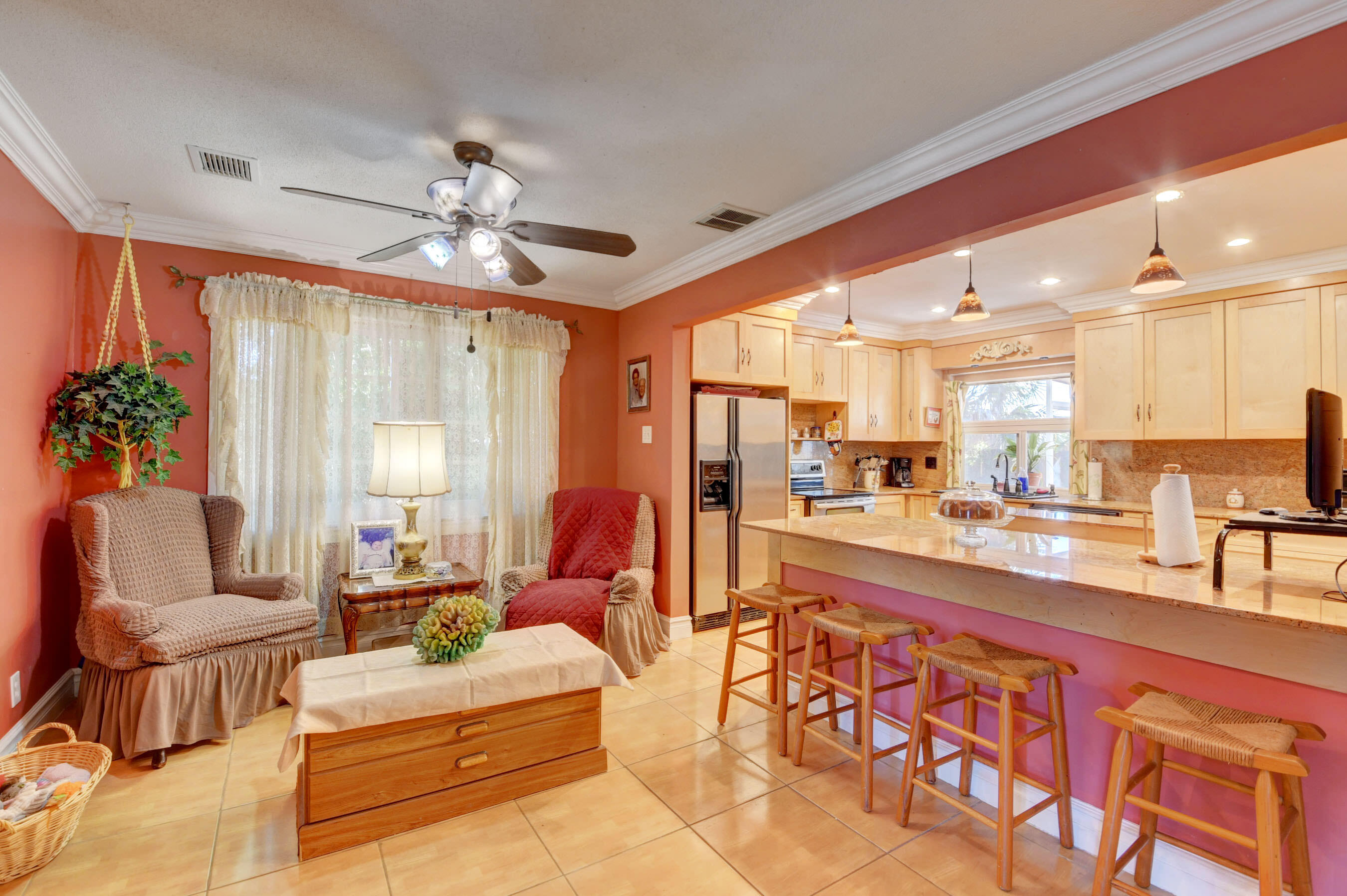 250 Northeast 27th Court Boca Raton, FL 33431 - Photo 9 of 44 18_dsc_7332_3_4_5_6