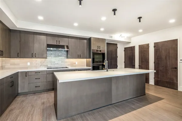 $1,692,800 | 80 West Main Street, Unit 101, Frisco, CO 80443