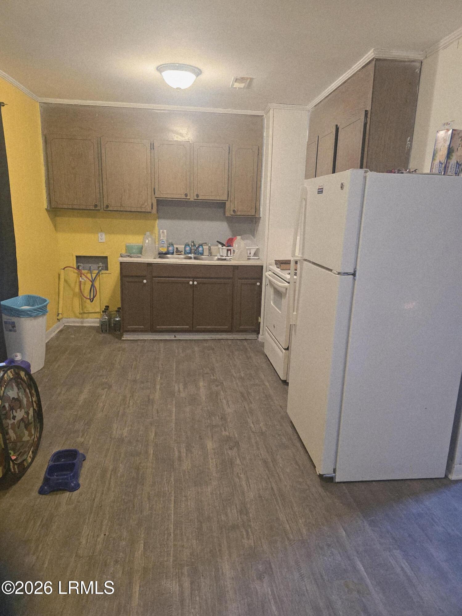 203 Bennicker Lane Hampton, SC 29924 - Photo 6 of 12 20260121_130328