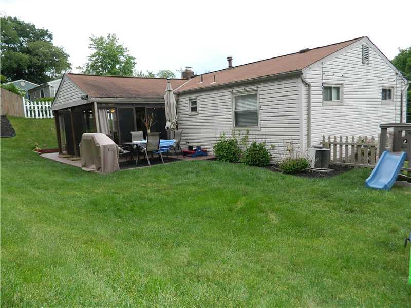 468 Marzolf Road Pittsburgh, PA 15209 - Photo 17 of 18 Yard/Garden.
