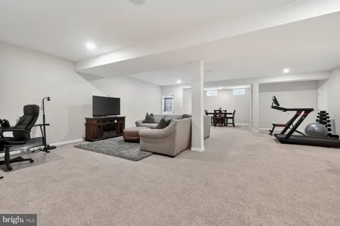 $675,000 | 5568 Old Colony Court, White Plains, MD 20695