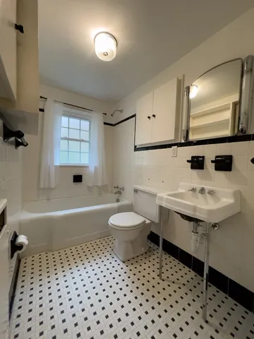 $445,900 | 173 Mooreland Heights Street, Murphy, NC 28906