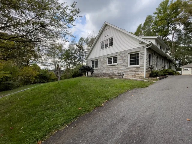 $445,900 | 173 Mooreland Heights Street, Murphy, NC 28906