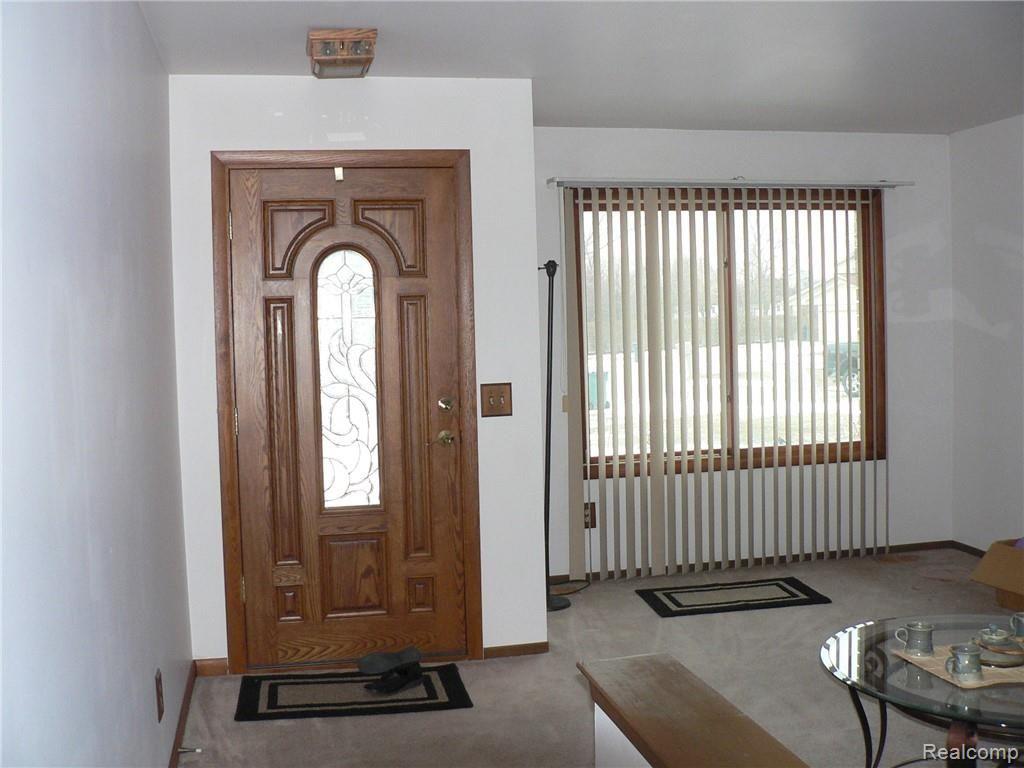 BEAUTIFUL ENTRY DOOR