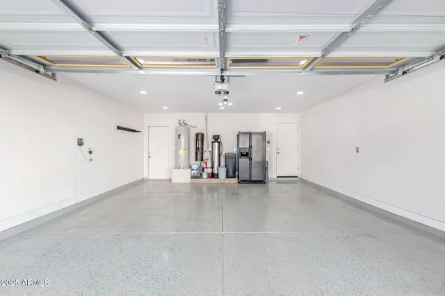 $400,000 | 2179 East Cochise Avenue, Apache Junction, AZ 85119