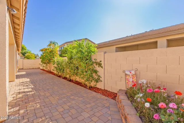 $400,000 | 2179 East Cochise Avenue, Apache Junction, AZ 85119