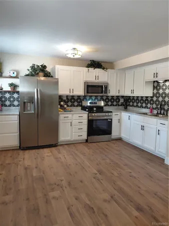 $1,995 | 111 Crystal Park Road, Unit 3, Manitou Springs, CO 80829