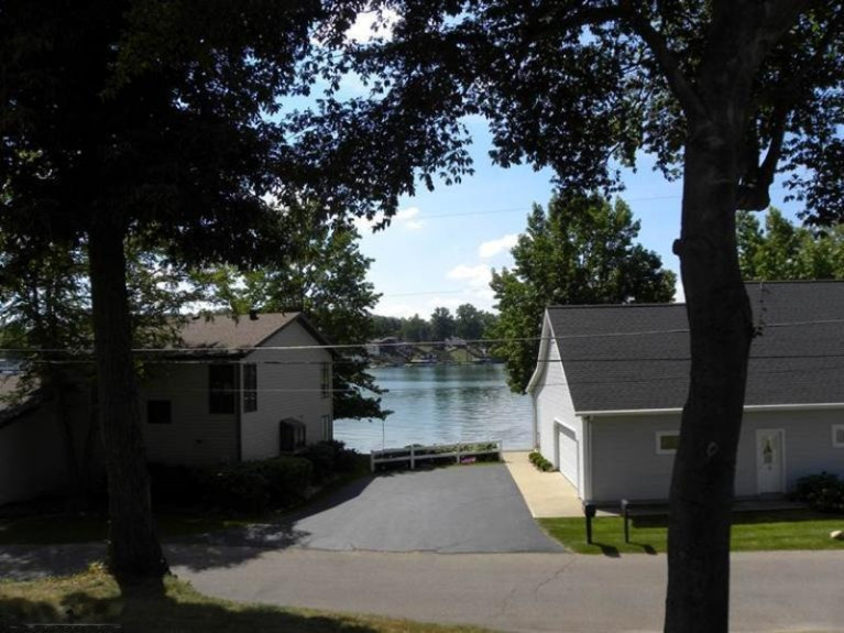 50565 Maple Island Road Dowagiac, MI 49047 - Photo 9 of 21 Additional Photo