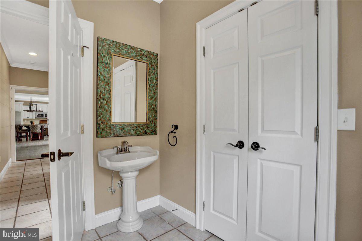 1135 Texter Mountain Road Denver, PA 17517 - Photo 18 of 58 Gallery Image 18
