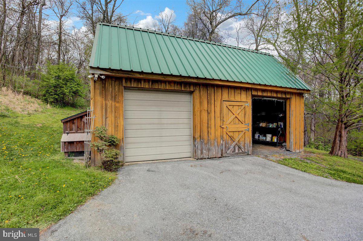 1135 Texter Mountain Road Denver, PA 17517 - Photo 34 of 58 Gallery Image 34