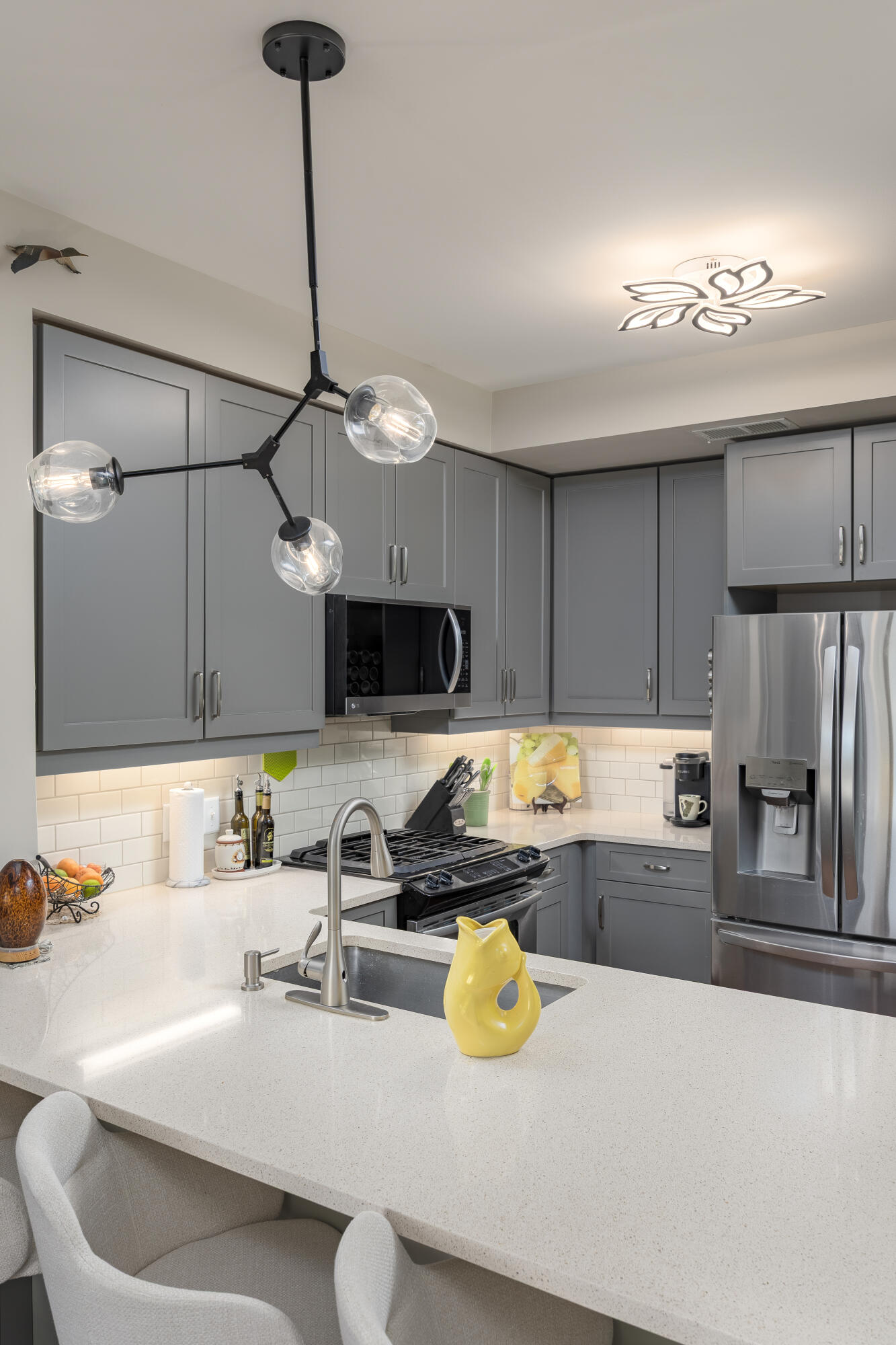 200 Manufacturers Road, Unit 629 Chattanooga, TN 37405 - Photo 5 of 34 Kitchen