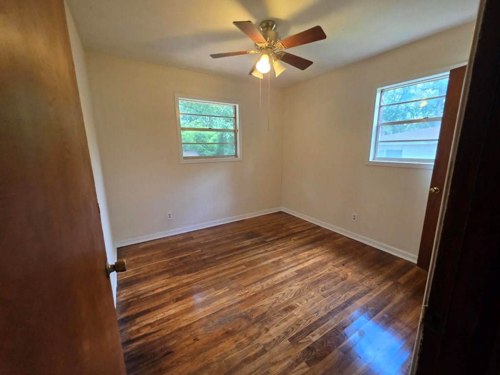 5522 Valleybrook Road Columbus, GA 31907 - Photo 9 of 36 Bedroom 3