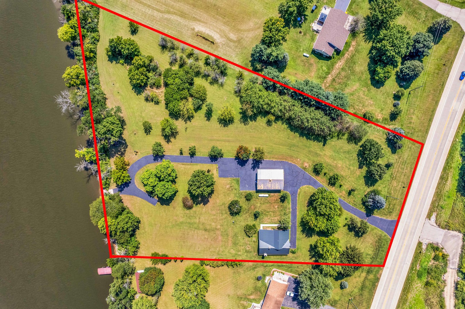 4151 Highway 2 Oregon, IL 61061 - Photo 5 of 30