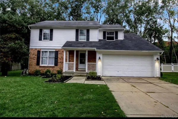 $395,900 | 35 Deepwood Court, Amherst, NY 14228