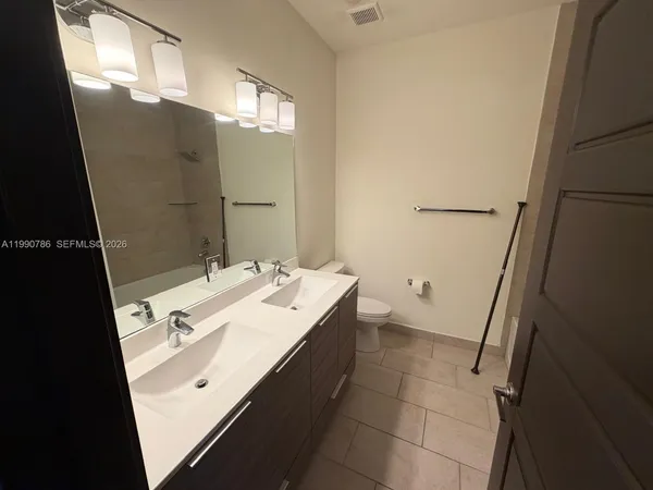 $3,600 | 9143 Northwest 161st Street, Unit 9143, Miami Lakes, FL 33018