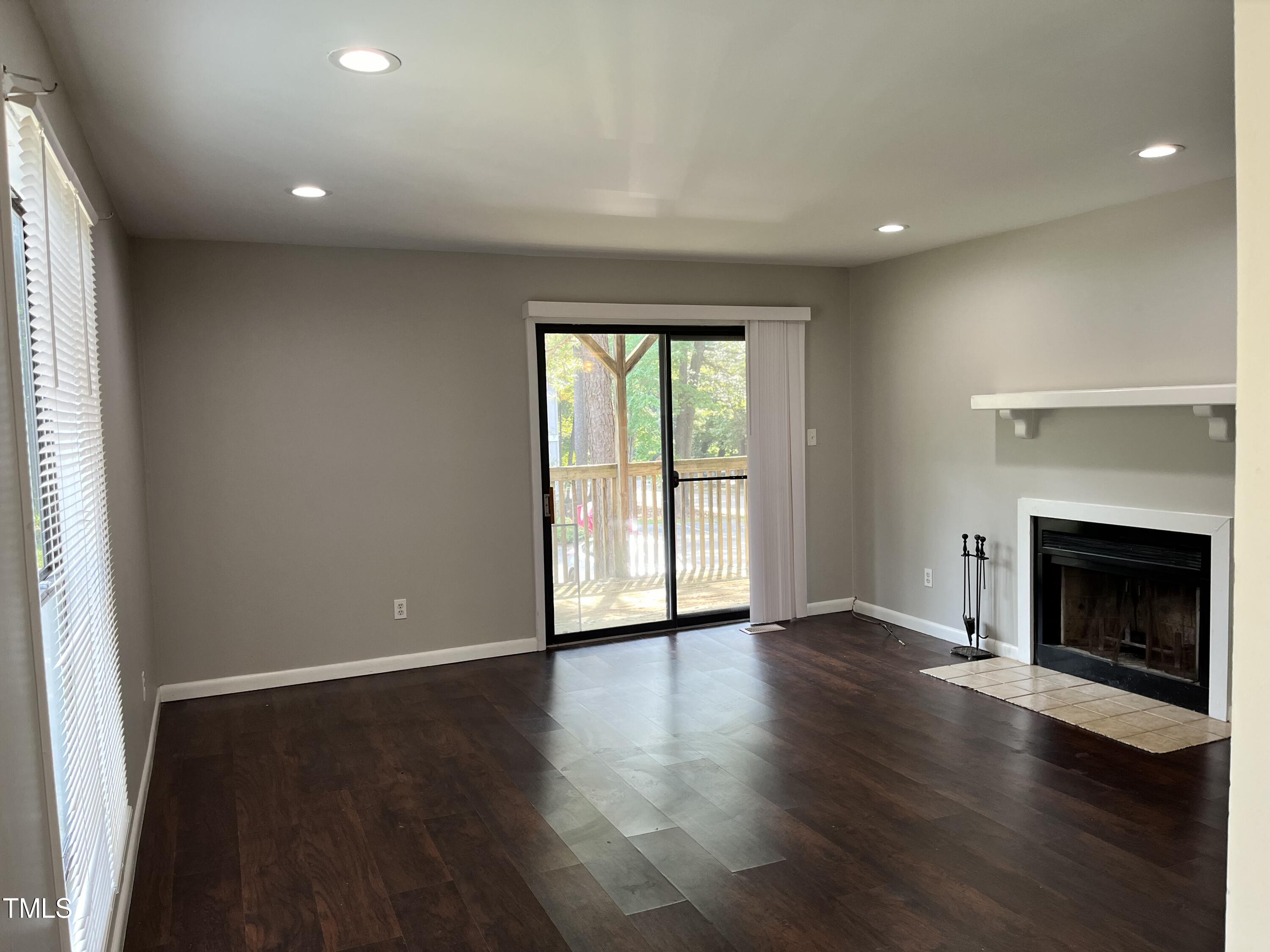5824 Pointer Drive, Unit 101 Raleigh, NC 27609 - Photo 3 of 16 Living Room
