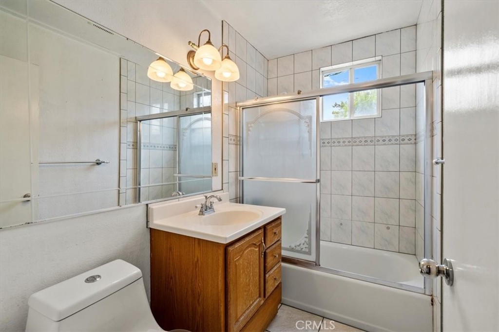 21403 Catskill Avenue Carson, CA 90745 - Photo 10 of 26