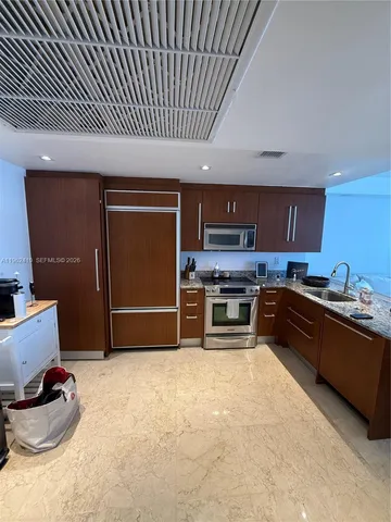 $3,300 | 10275 Collins Avenue, Unit 1402, Bal Harbour, FL 33154