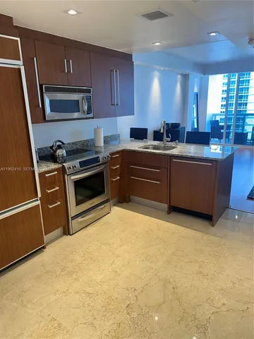 $3,300 | 10275 Collins Avenue, Unit 1402, Bal Harbour, FL 33154