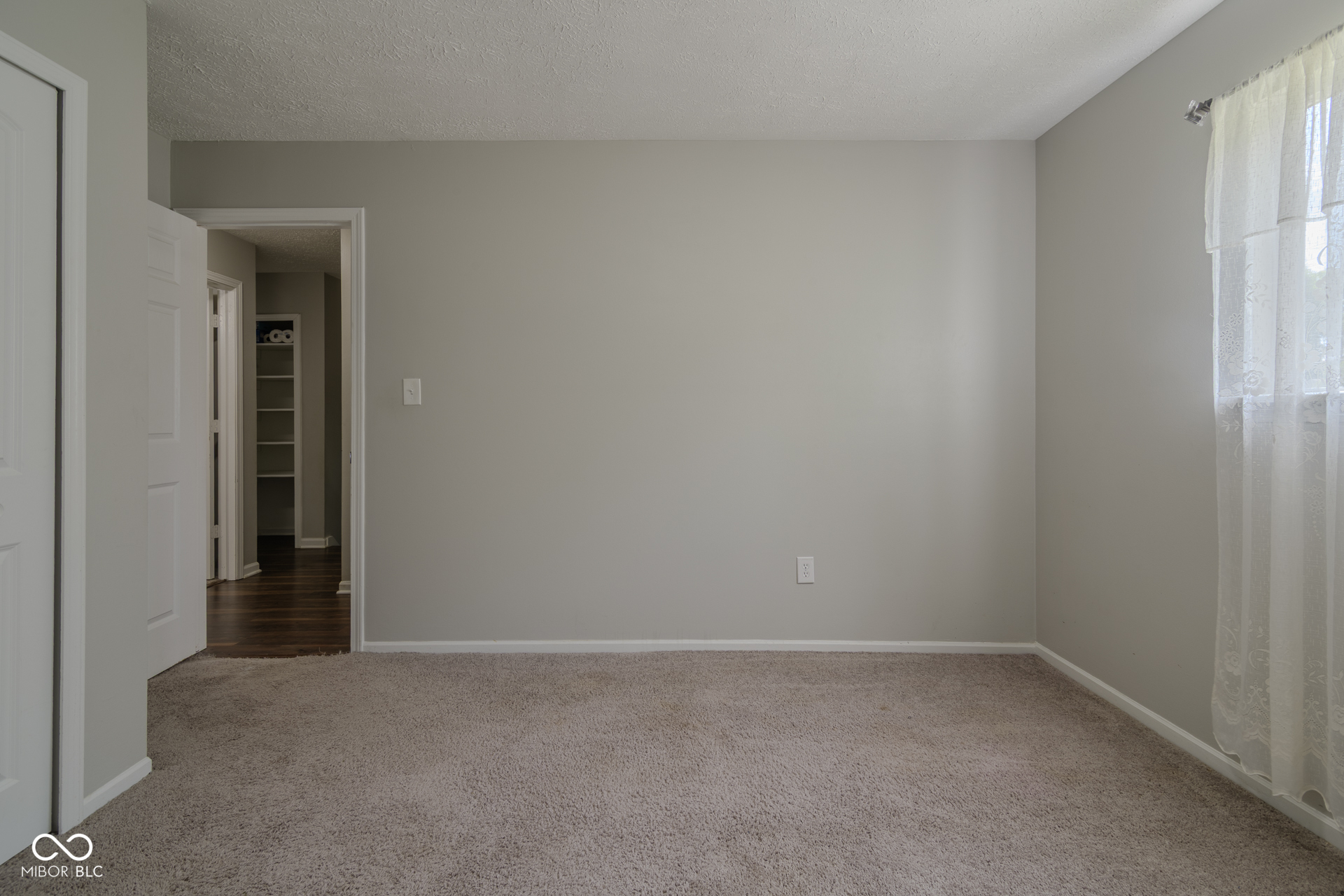 5804 Milhouse Road Indianapolis, IN 46221 - Photo 16 of 32