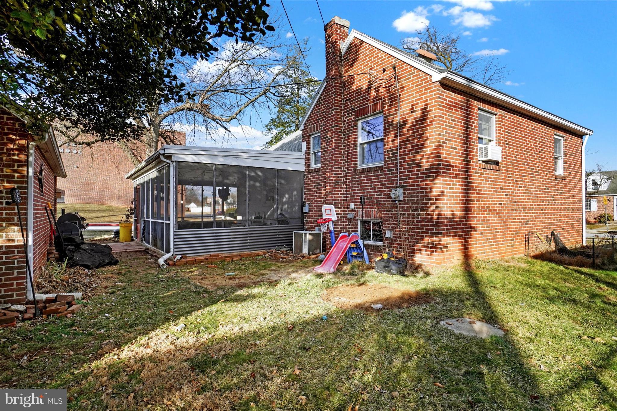 798 Priority Road York, PA 17404 - Photo 18 of 19