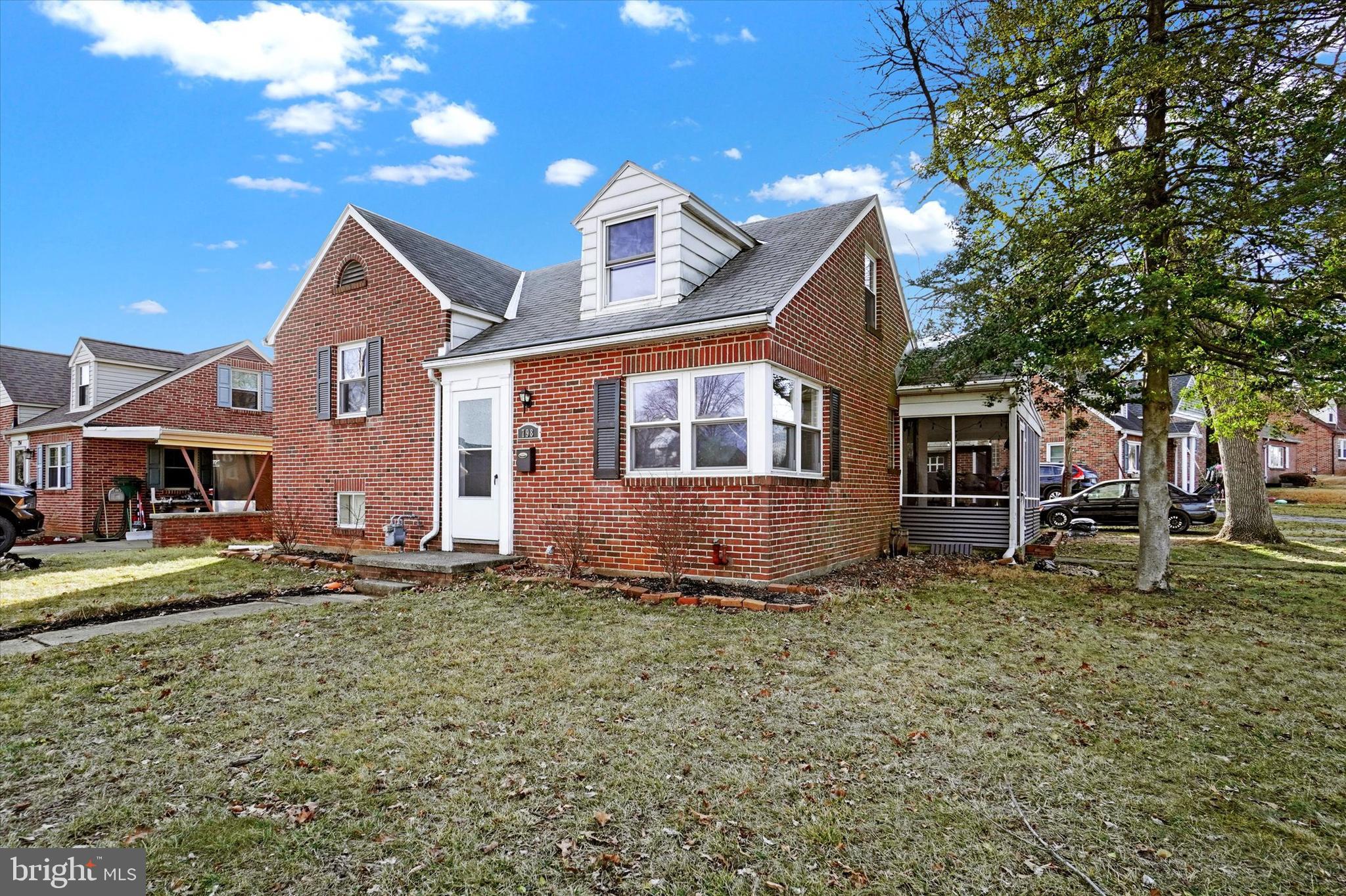 798 Priority Road York, PA 17404 - Photo 3 of 19