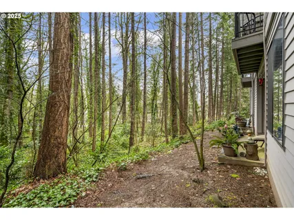 $275,000 | 4000 Carman Drive, Unit E68, Lake Oswego, OR 97035