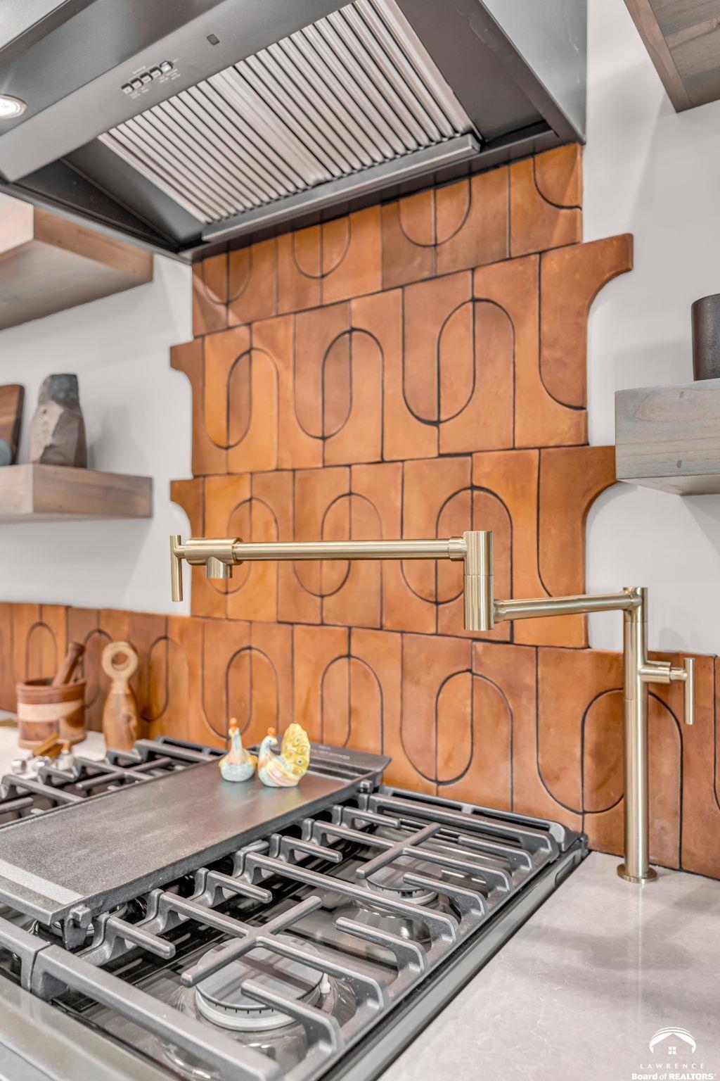 5701 Johnson Drive Lawrence, KS 66049 - Photo 17 of 55