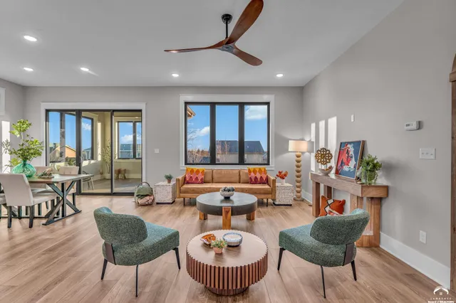 $669,000 | 5701 Johnson Drive, Lawrence, KS 66049