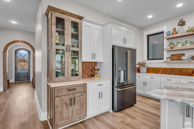 $669,000 | 5701 Johnson Drive, Lawrence, KS 66049