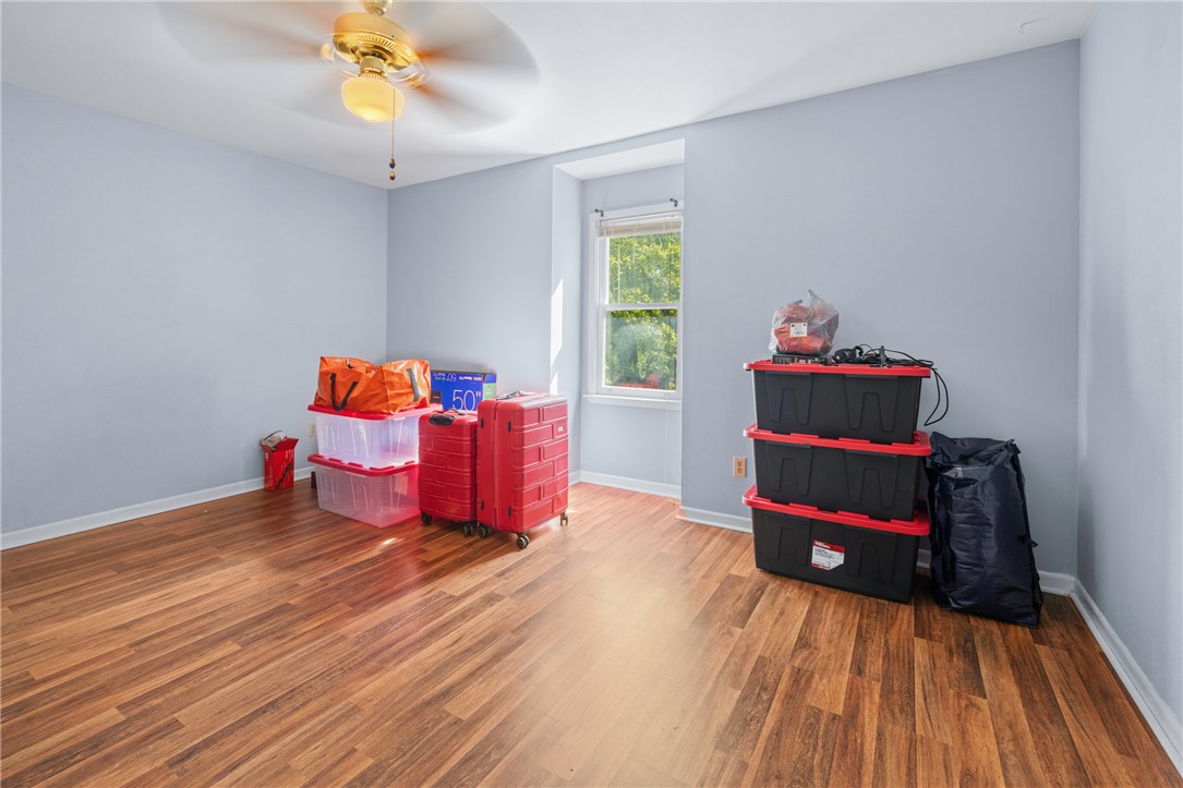 119 Clemson Street, Unit 3 AND 4 Clemson, SC 29631 - Photo 16 of 42 Spacious bedroom 1