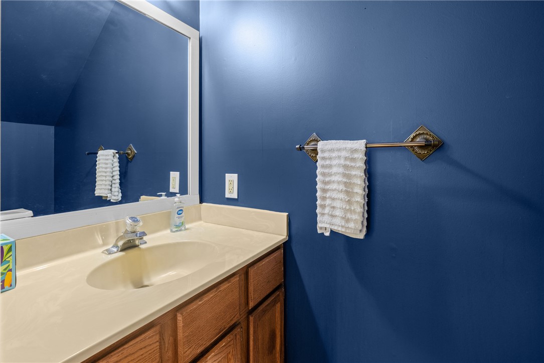 119 Clemson Street, Unit 3 AND 4 Clemson, SC 29631 - Photo 26 of 42 Guest half bath main level