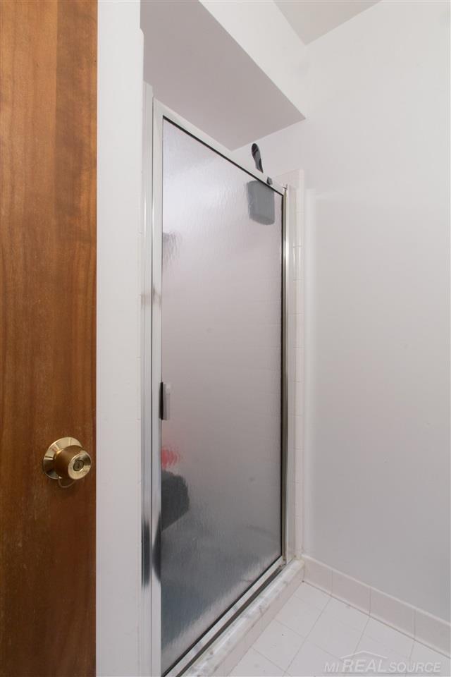 4113 Telegraph Road Bloomfield Hills, MI 48302 - Photo 7 of 22 50018228-6.JPG